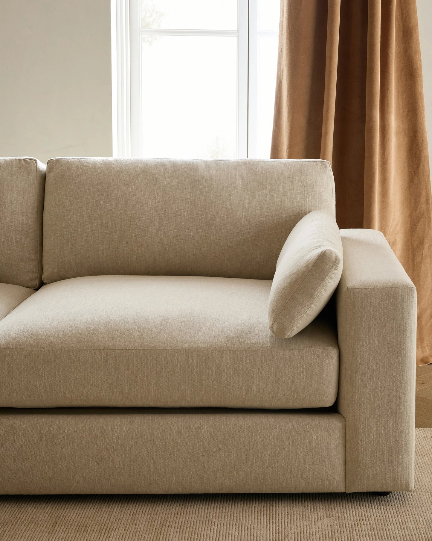 Ashford Deep Seat Sofa in Performance Chenille Linen Blend - 7ft / Snow
