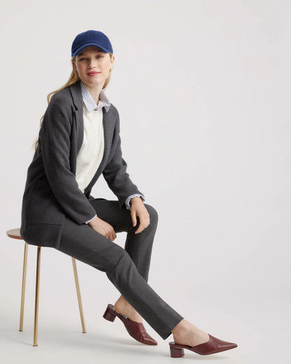 Ultra-Stretch Ponte Pintuck Ankle Pants - XS / Black