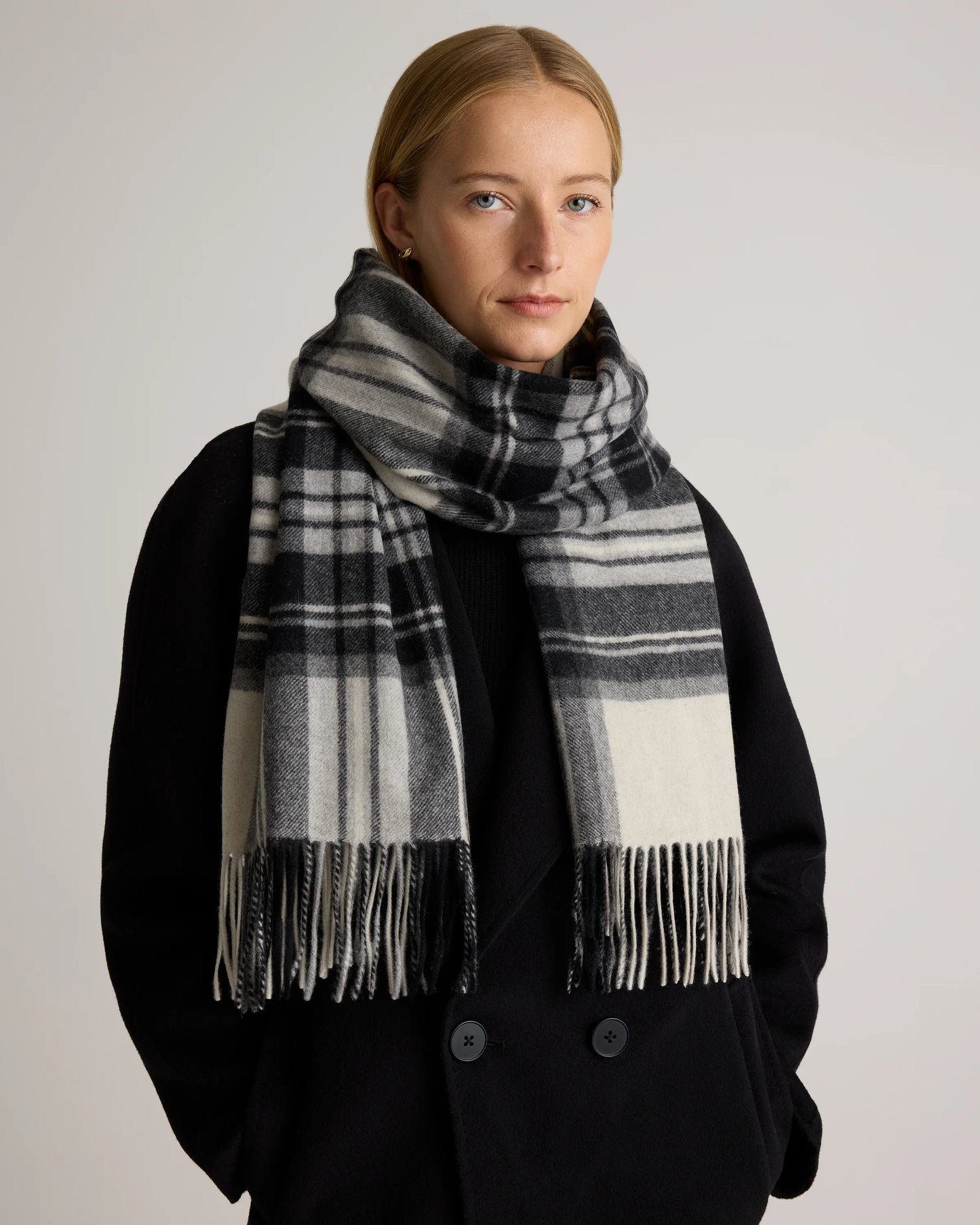 Mongolian Cashmere Tartan Scarf - One Size / Neutral Tartan