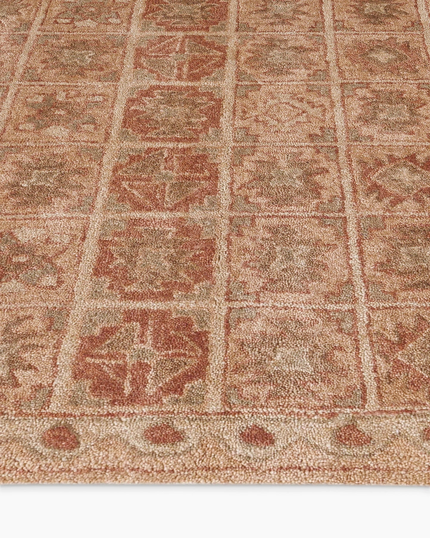 Cambria Wool Rug - 5' x 8' / Rust