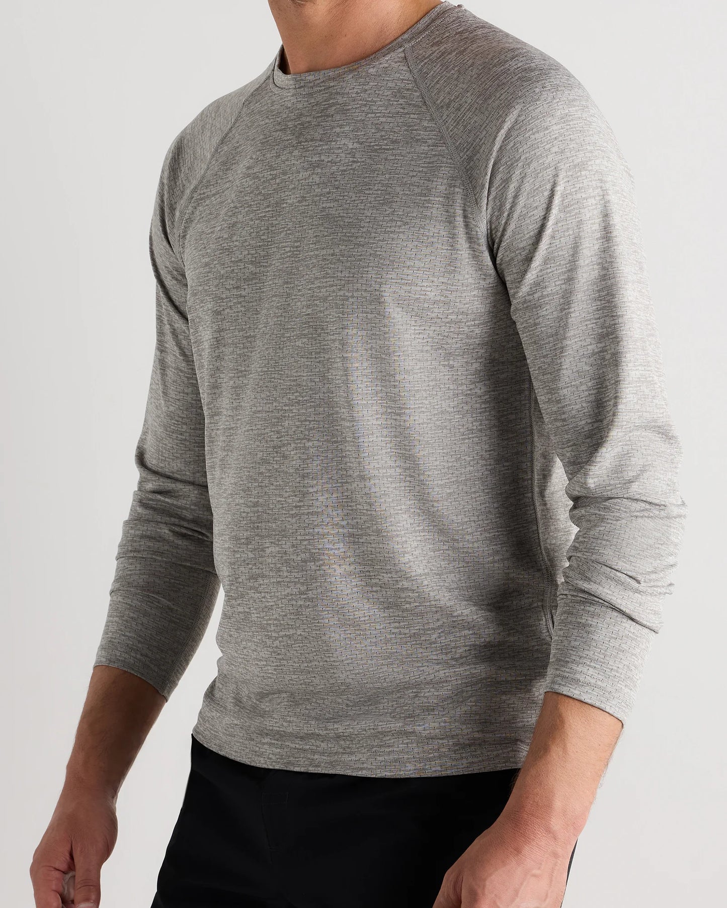Mesh Performance Training Long Sleeve Tee - S / Heather Navy