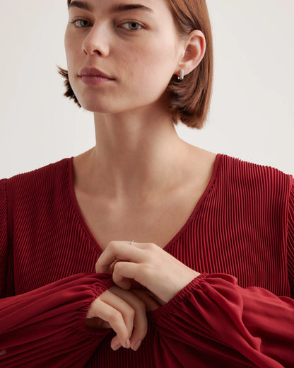 Chiffon Pleated V-Neck Blouse - XS / Bright Burgundy