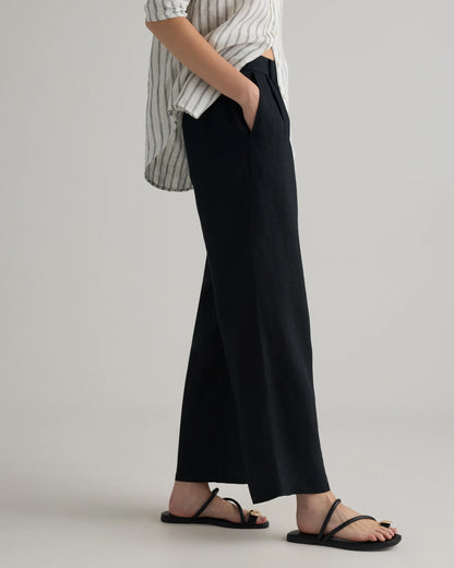 100% European Linen Pleated Trouser - 6 / Deep Navy