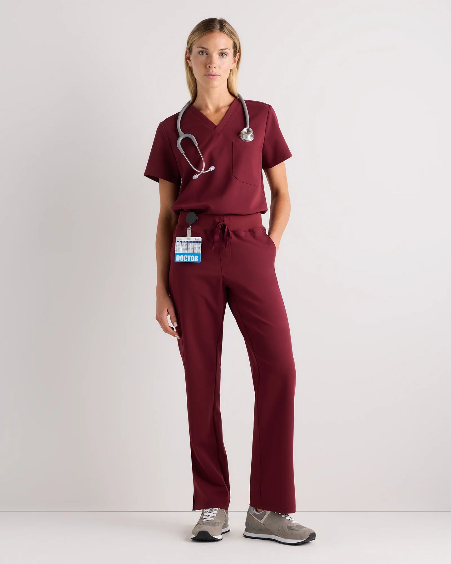 AeraFlex Scrub Cargo Pants - XS / Bold Black