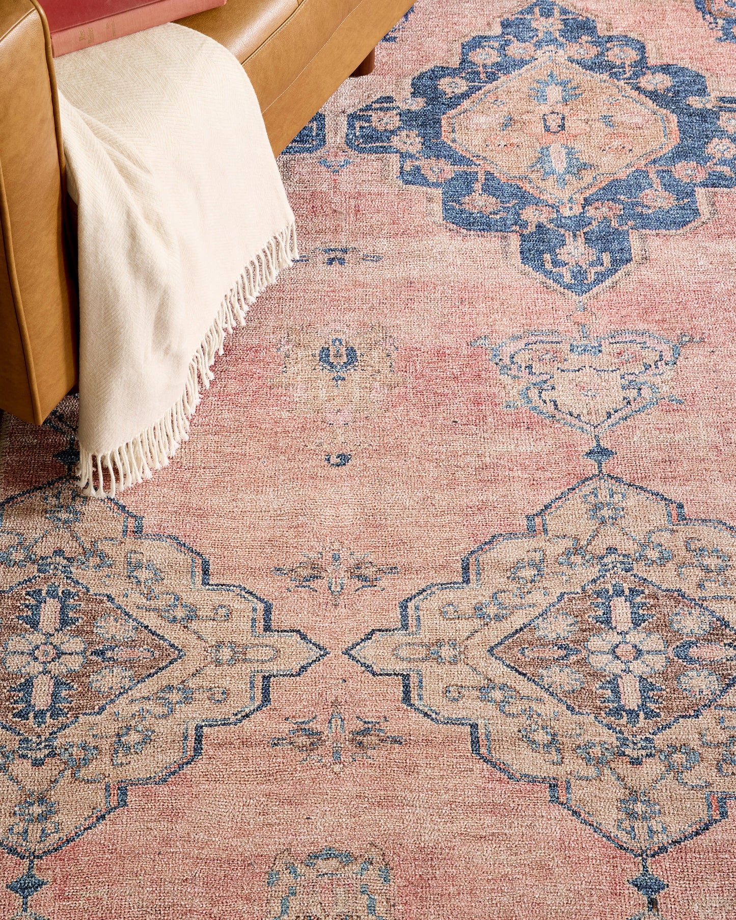 Lola Performance Rug - 3'9" X 6' / Pink