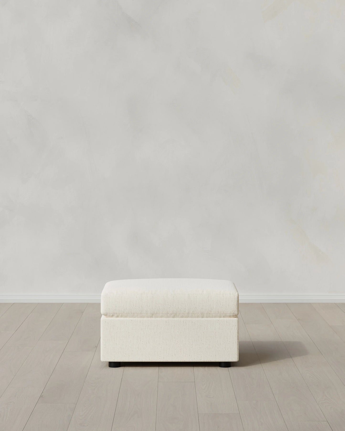 Brennan Ottoman in Performance Chenille Linen Blend - One Size / Snow