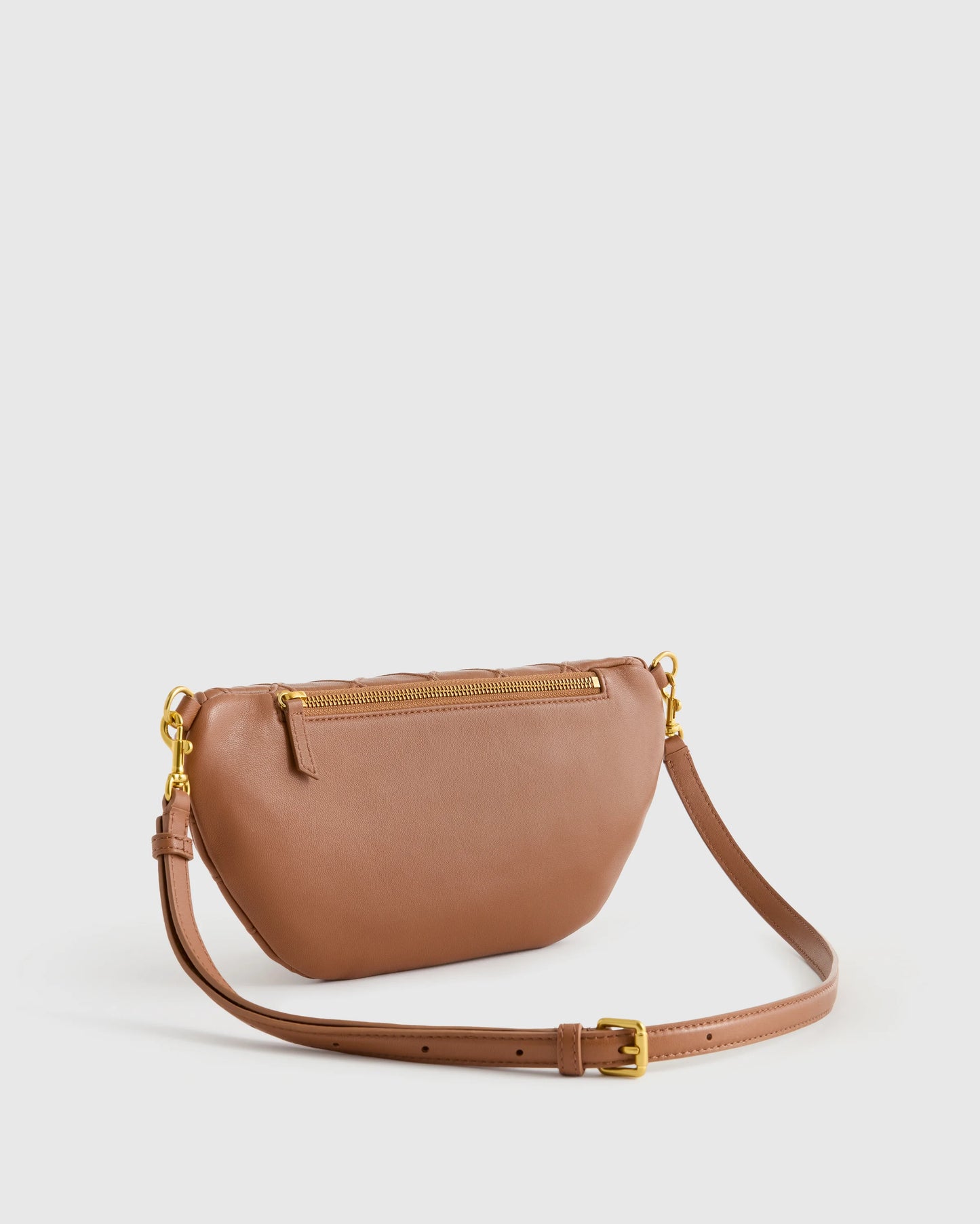 Italian Leather Diamond Stitch Sling - One Size / Cognac