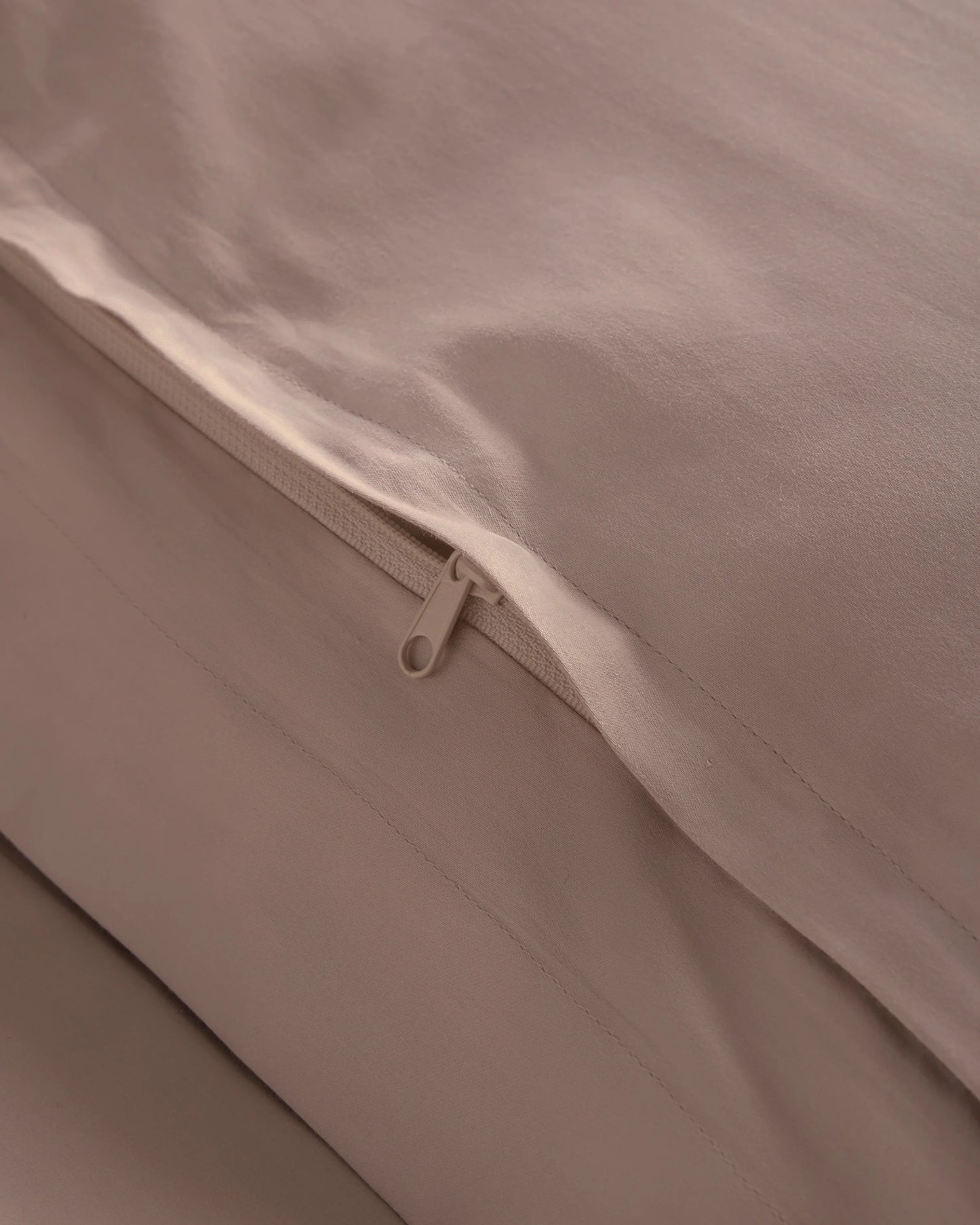 Signature Giza Cotton Sateen Deluxe Bedding Bundle - Twin / Dried Sage
