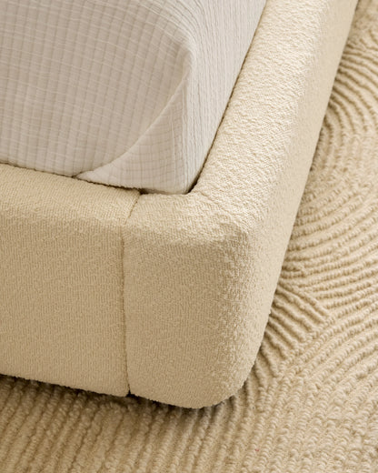 Performance Boucle Shelter Bed - Queen / Ivory