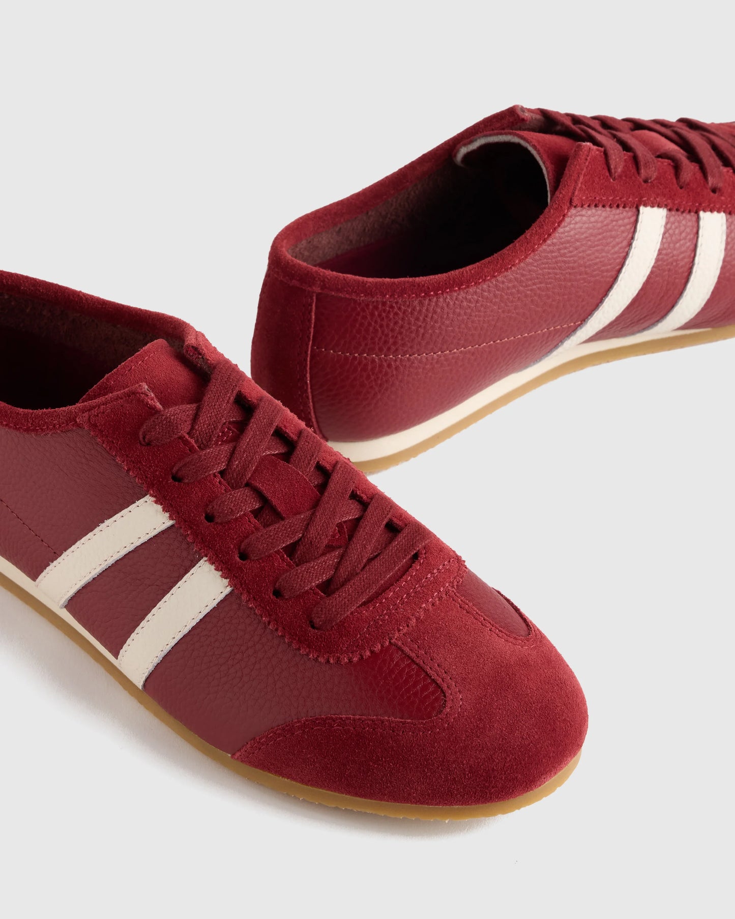 Italian Leather & Suede Low Profile Sneaker - 5 / Electric Blue
