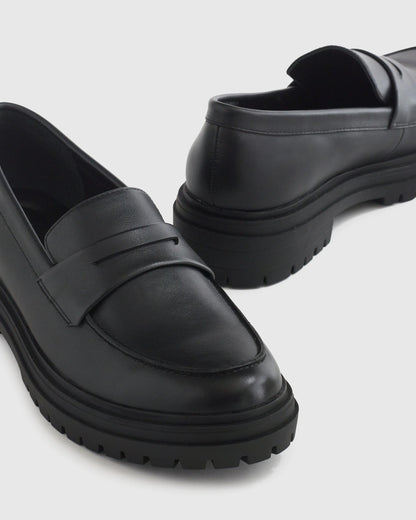 Italian Leather Lug Sole Loafer - 5 / Black