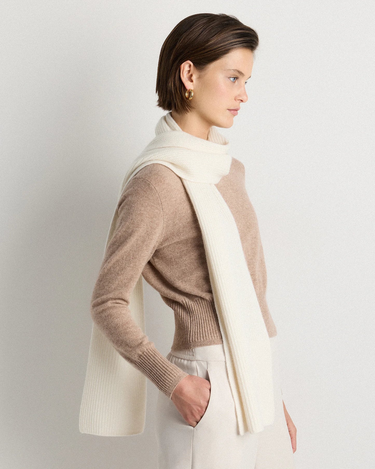 Mongolian Cashmere Ribbed Scarf - One Size / Brown