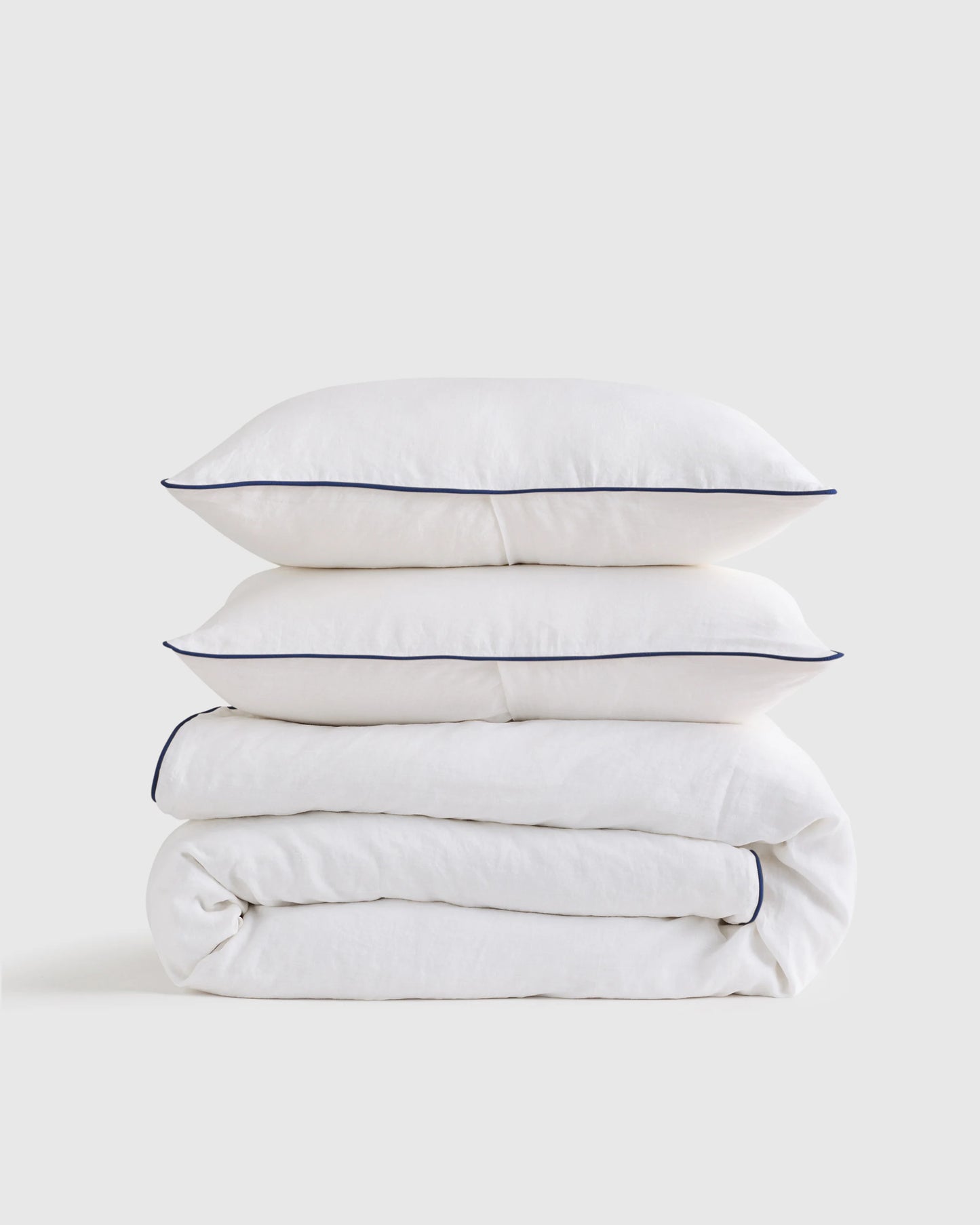 European Linen Piped Duvet Cover Set - Twin / White/Cherry