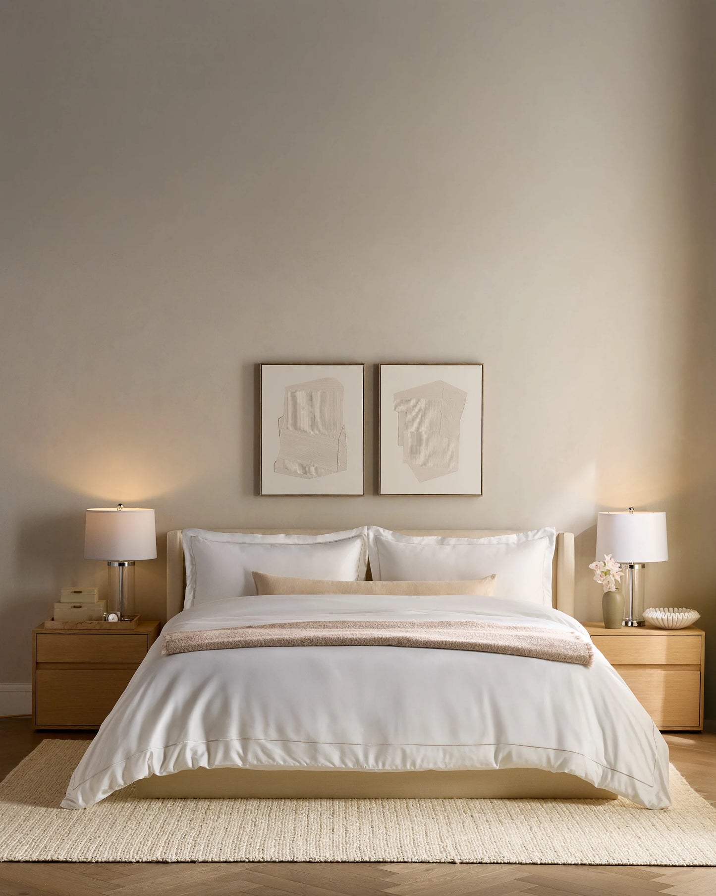 Signature Giza Cotton Sateen Embroidered Duvet Cover Set - Twin / White/Dried Sage