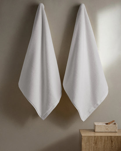 Plush Organic Turkish Cotton Bath Towel (Set of 2) - One Size / White