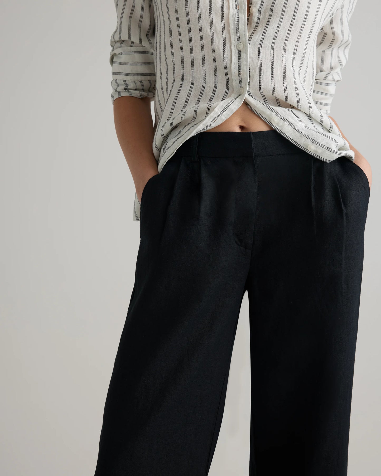 100% European Linen Pleated Trouser - 0 / Bayberry Olive
