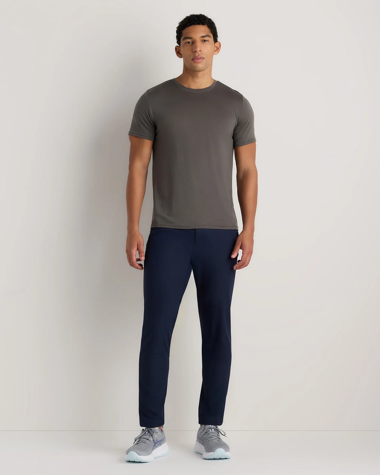 100% Merino Wool All-Season Short Sleeve Base Layer Tee - XS / Charcoal