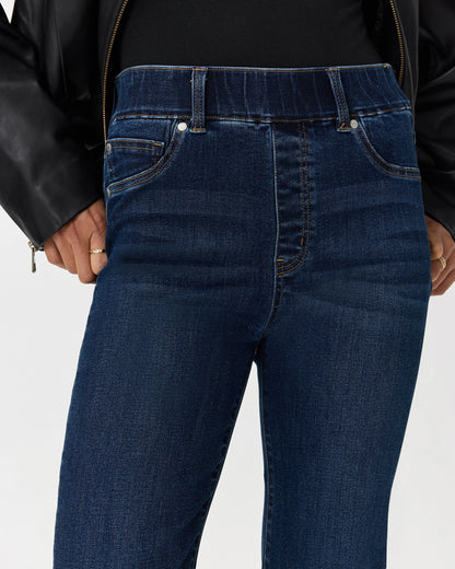 Nina Stretch Pull-On Kick Flare Jeans - XS / Raven Black