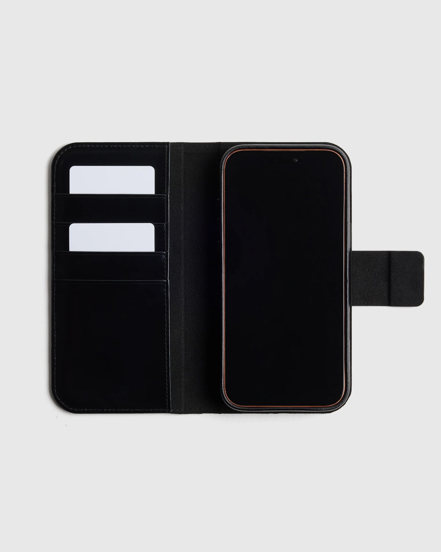 Italian Leather Phone 2-in-1 Folio Case - 17 Pro / Black