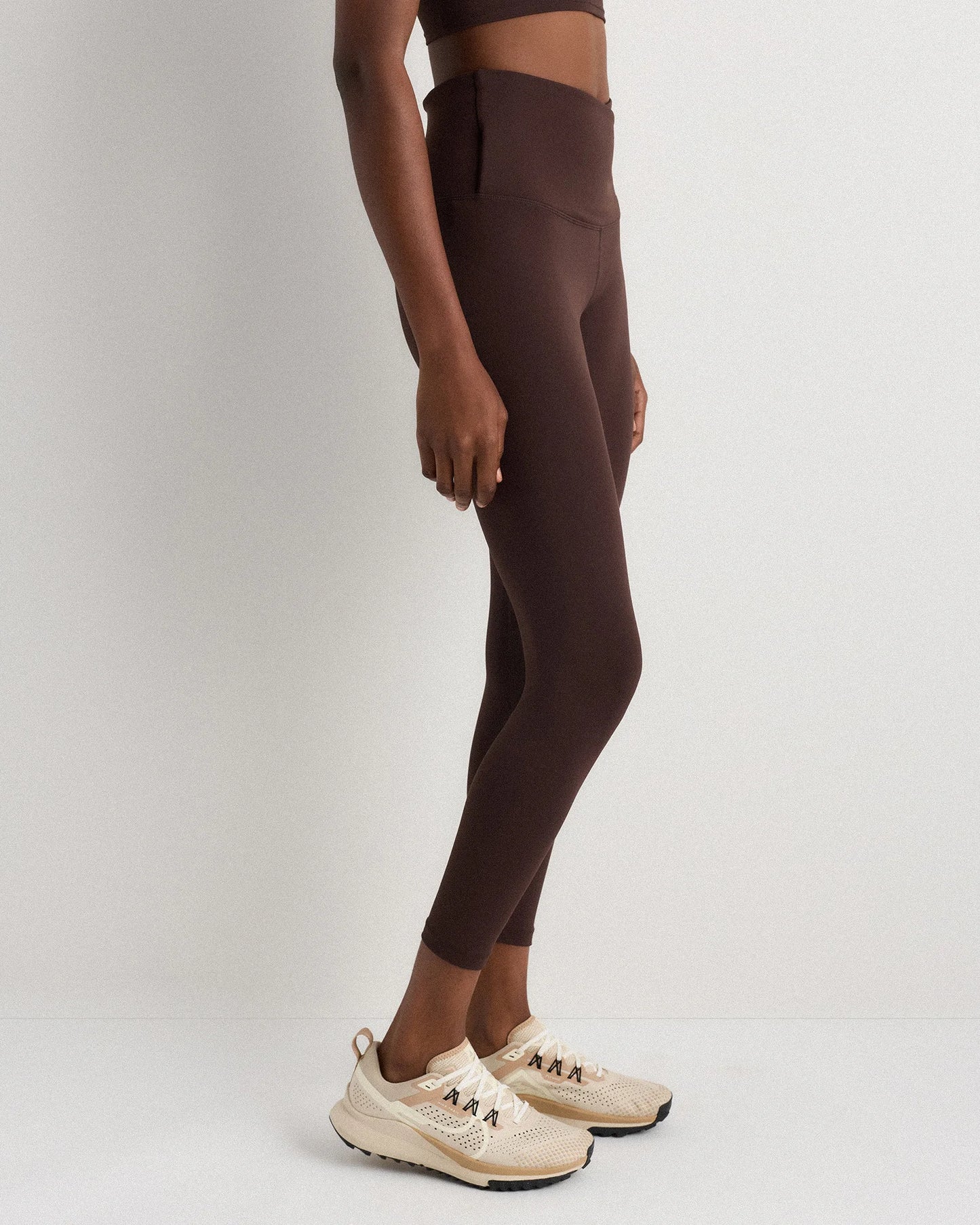 Ultra-Form High-Rise Crossover Legging - XS / Dark Coal