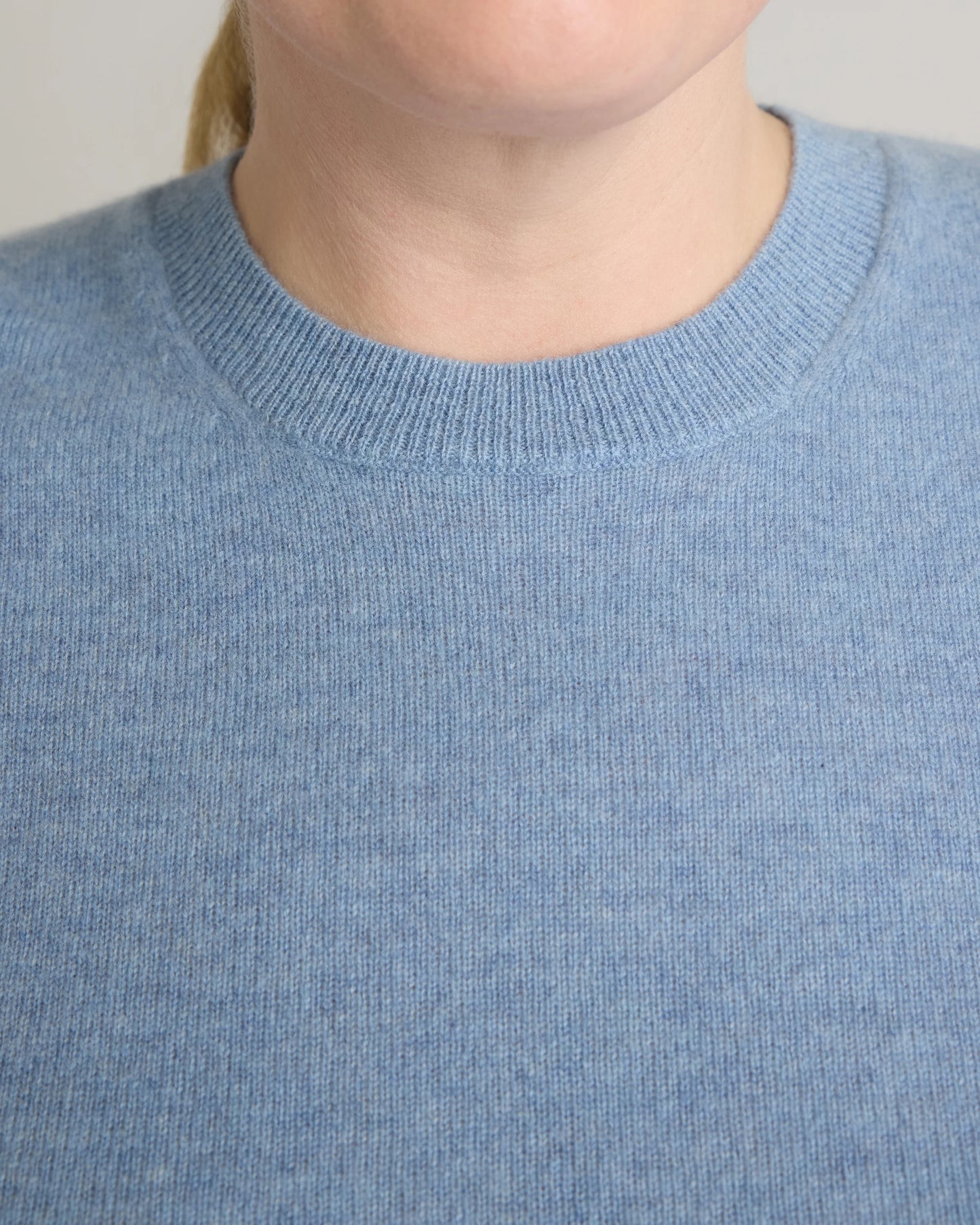 Mongolian Cashmere Crewneck Sweater - 1X / Pale Custard Yellow