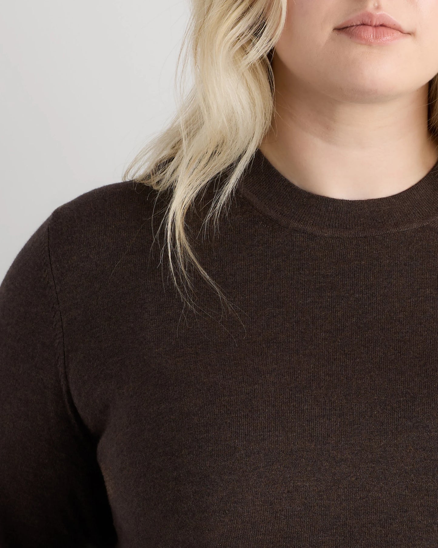 Lightweight Cotton Cashmere Crew Sweater - 1X / Black