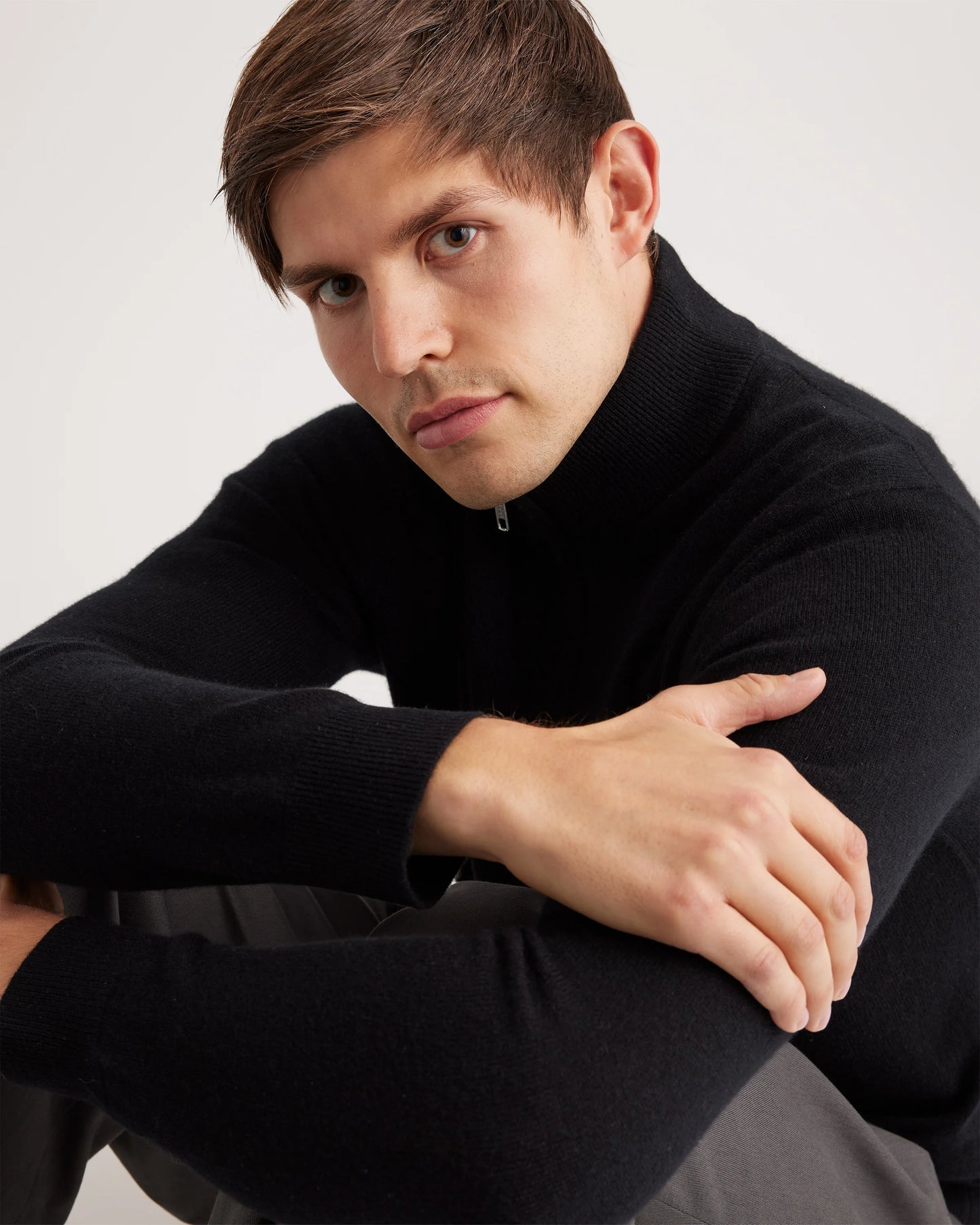 Mongolian Cashmere Quarter Zip Sweater - S / Olive Twist