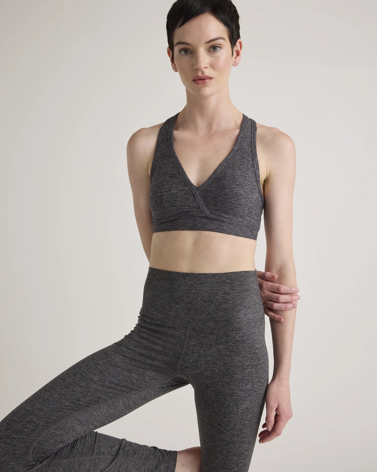 Ultra-Soft V-Neck Racerback Bra - XS / Heather Black