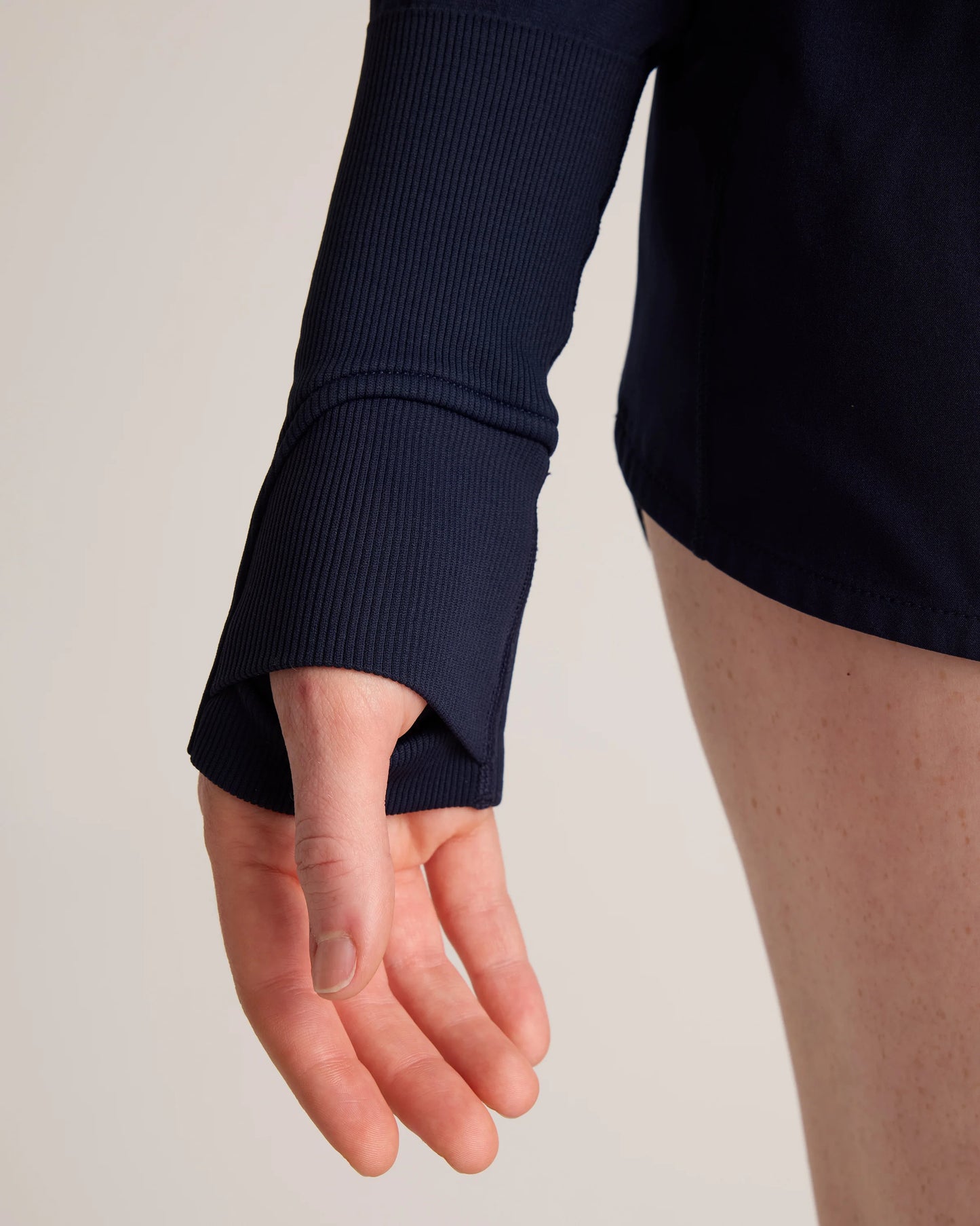 Seamless Waist-Length Long Sleeve Top - XS / Deep Navy