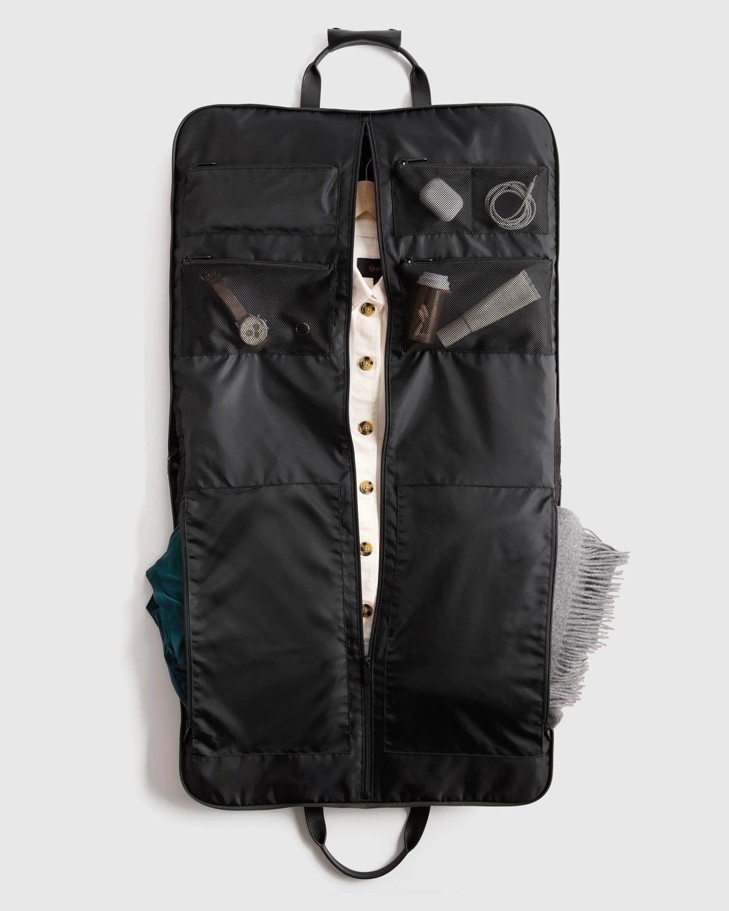 Voyage Nylon Garment Bag - One Size / Dark Green