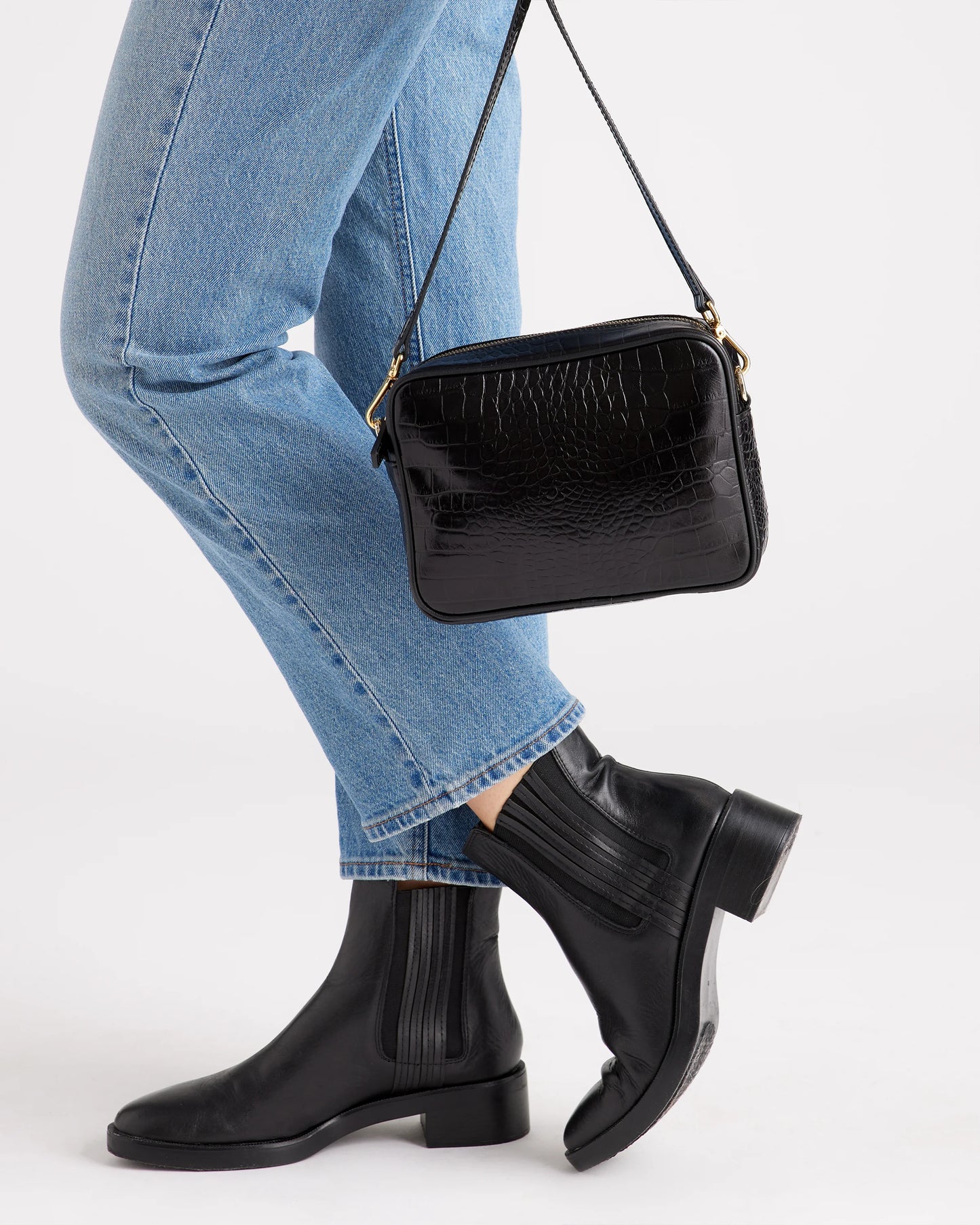 Italian Leather Crossbody Bag - One Size / Black Croco