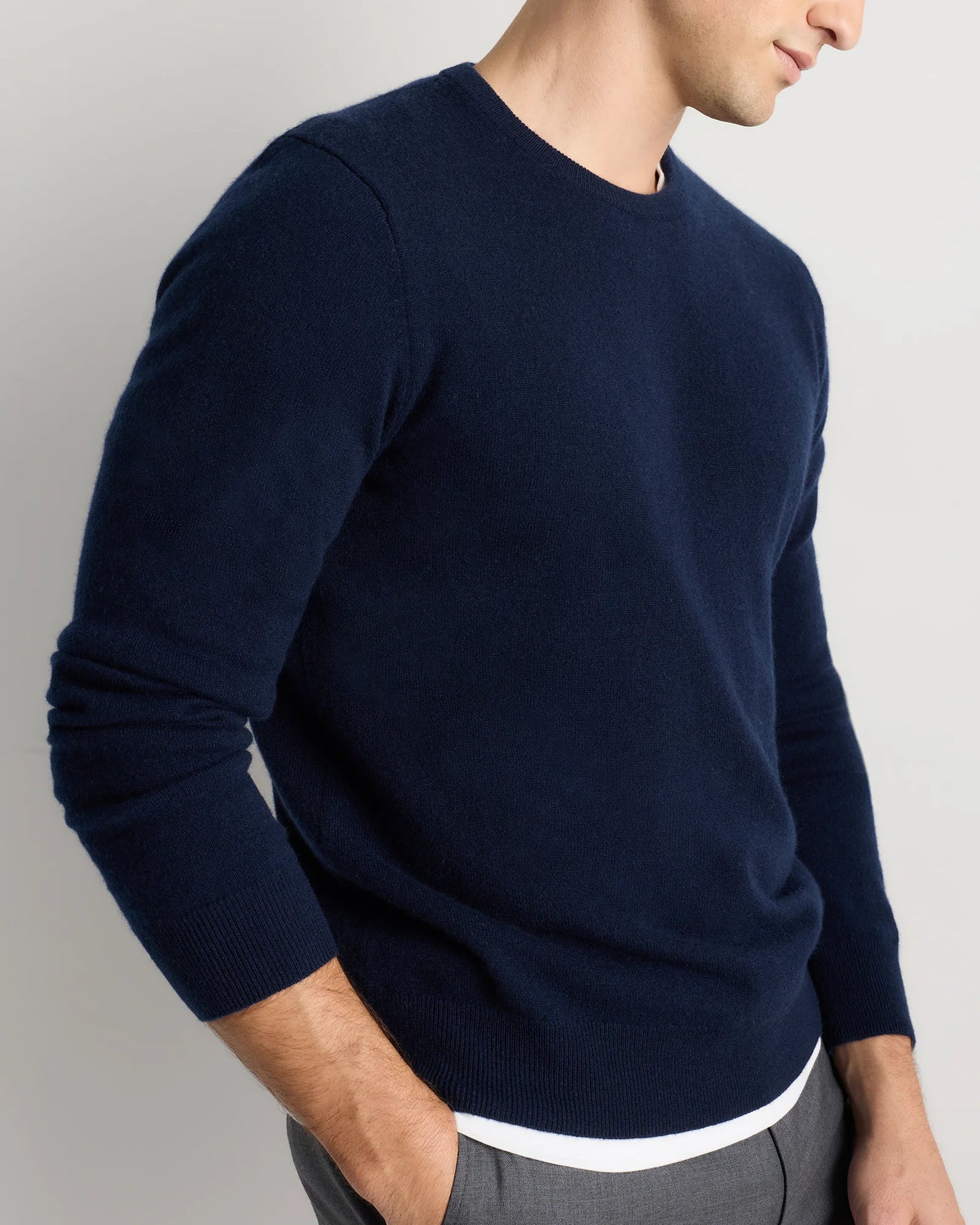 Mongolian Cashmere Crewneck Sweater - XS / Black