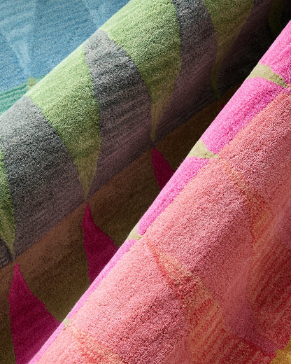 Rainbow Geo Hand-Tufted Rug - 3'6" x 5'6" / Red Multi
