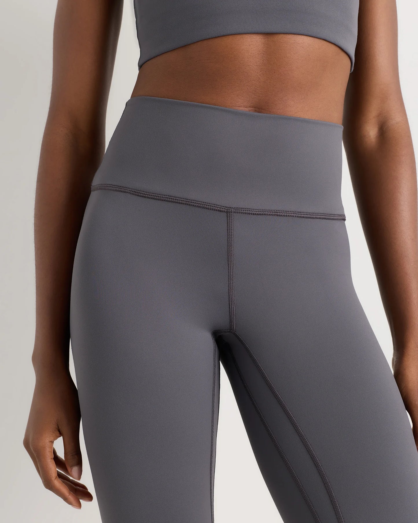 Ultra-Form High-Rise Capri - XS / Dark Coal