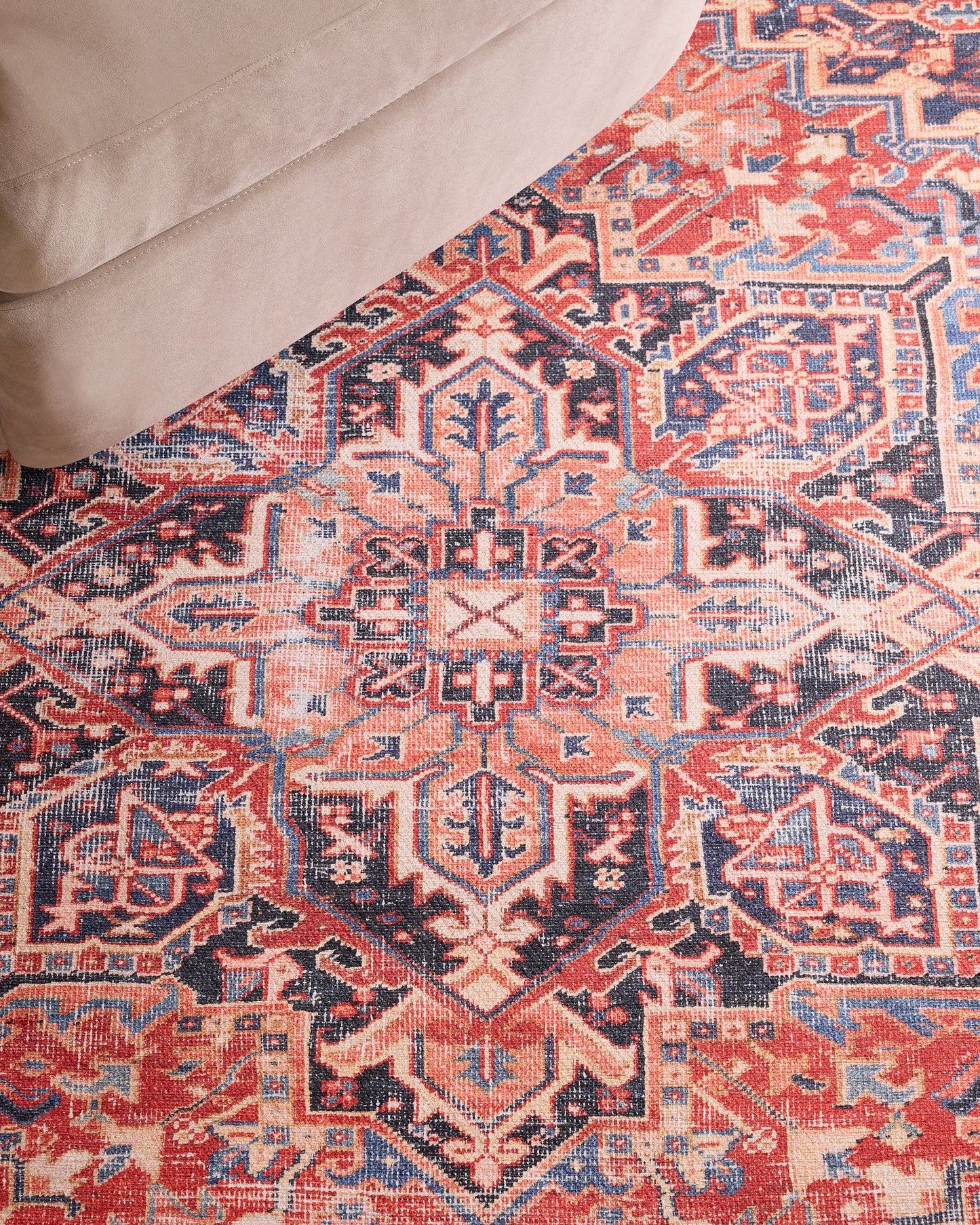 Athena Washable Rug - 3'9" x 5'6" / Red