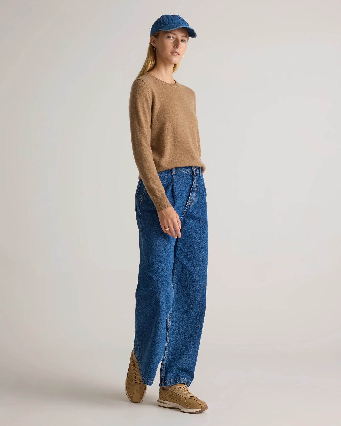 Mongolian Cashmere Crewneck Sweater - XS / Ivory