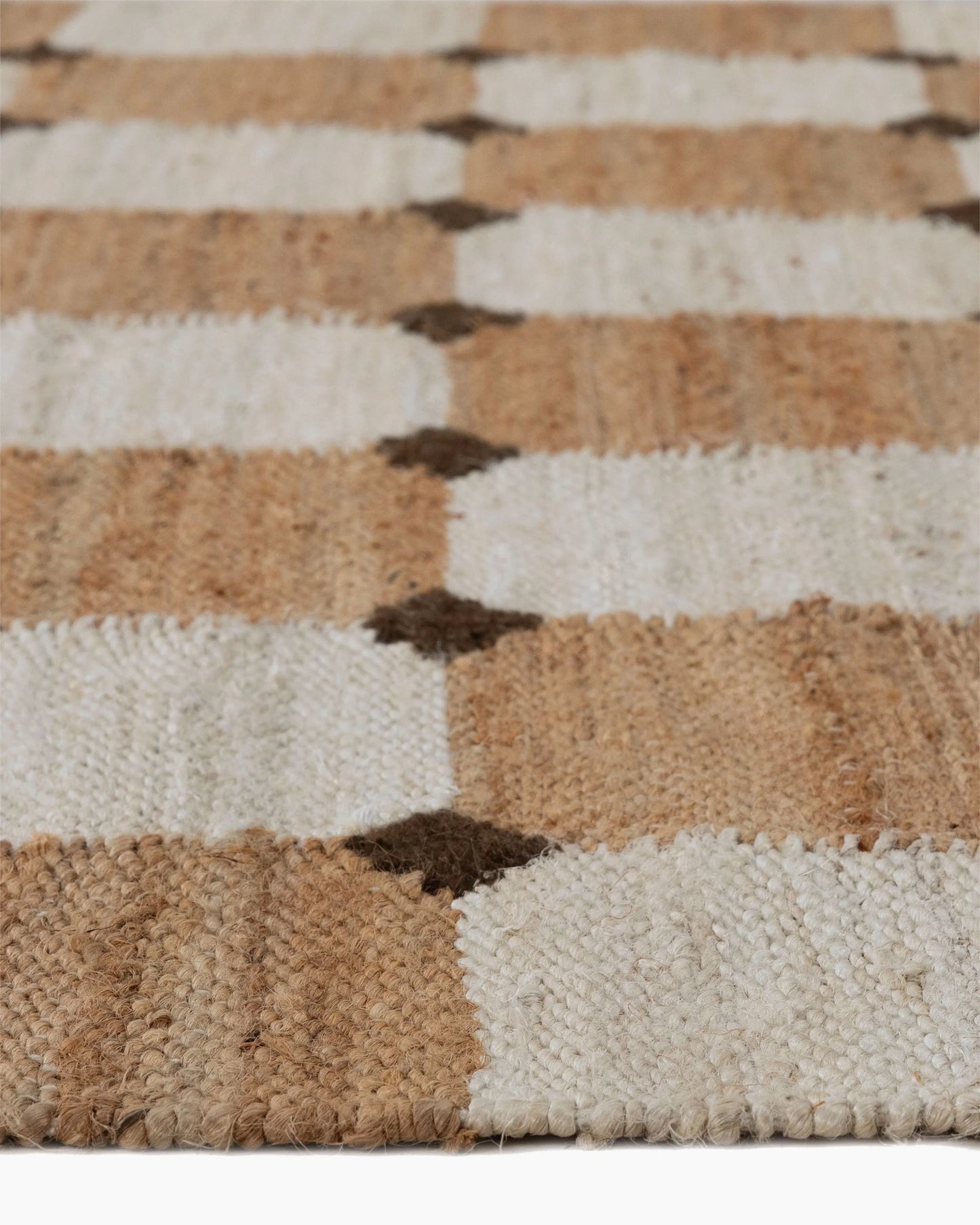 Tess Flatweave Jute Rug - 5' x 8' / Natural