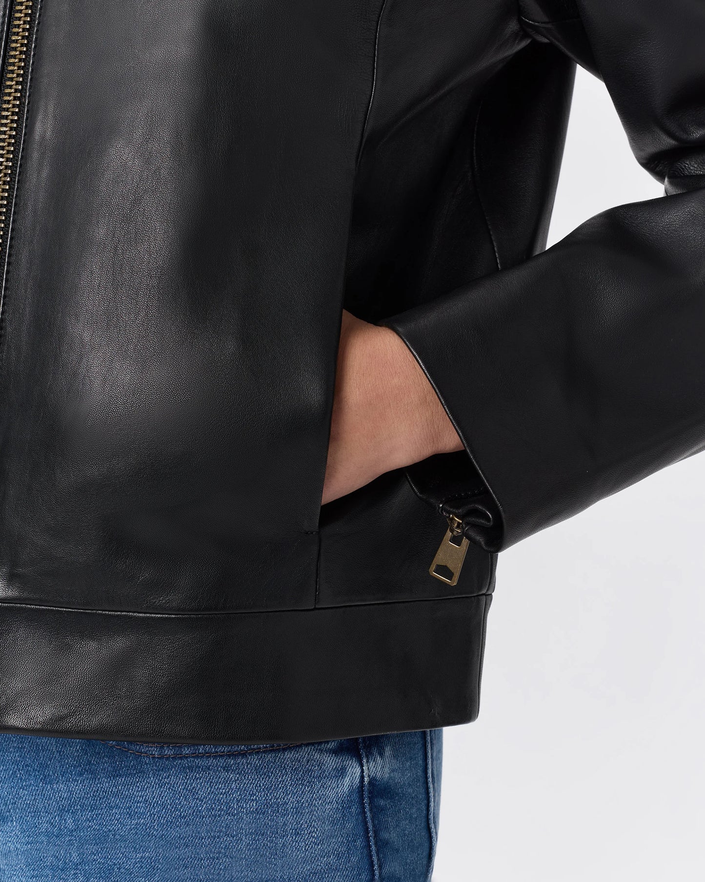 100% Leather Cropped Zip-Front Jacket - XS / True Black