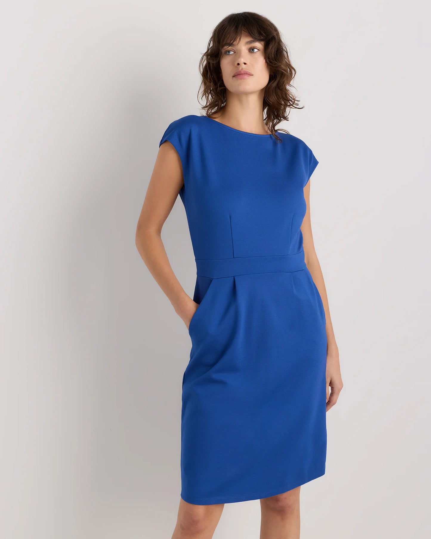 Ultra-Stretch Ponte Cap Sleeve Dress - XS / Ruby Red