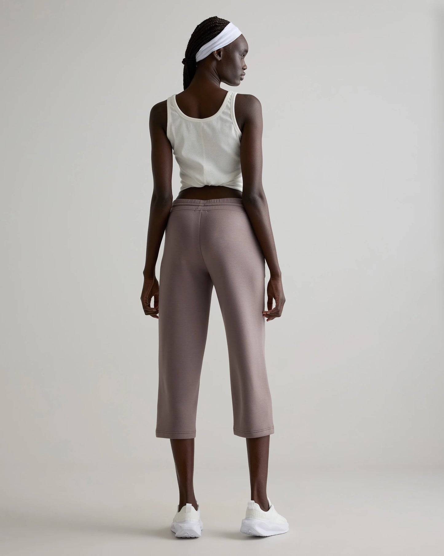 CloudComfort High-Rise Cropped Sweatpants - XS / Pebble Beige