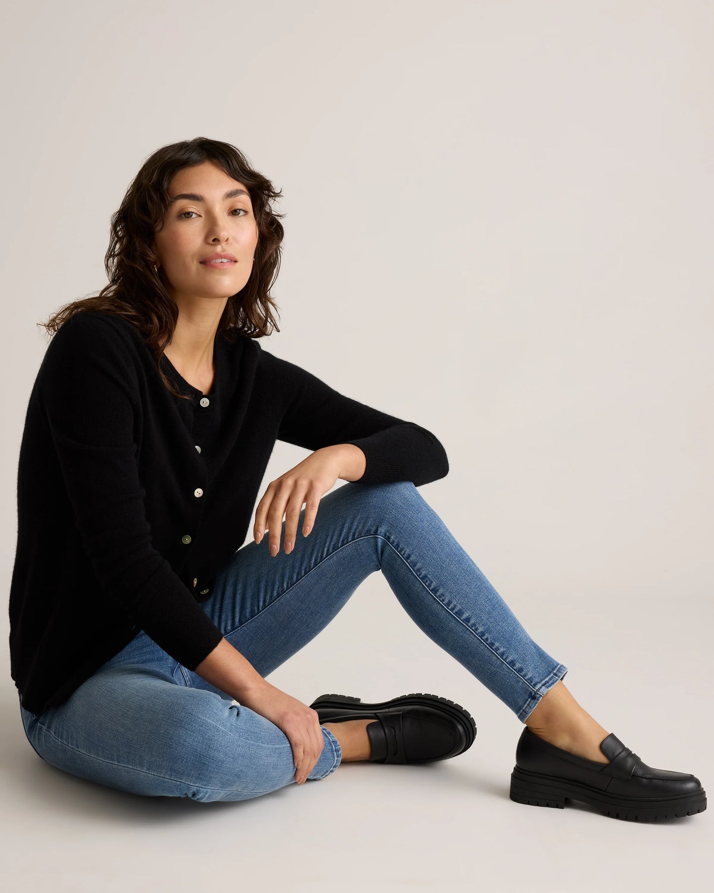 Bella Stretch Skinny Jeans - 24 / Black