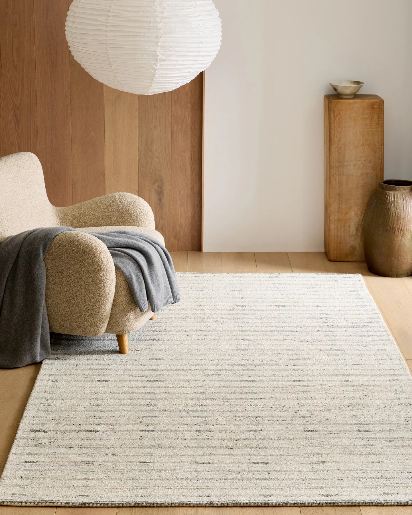 Noa Wool Rug - 5' x 8' / Light Grey
