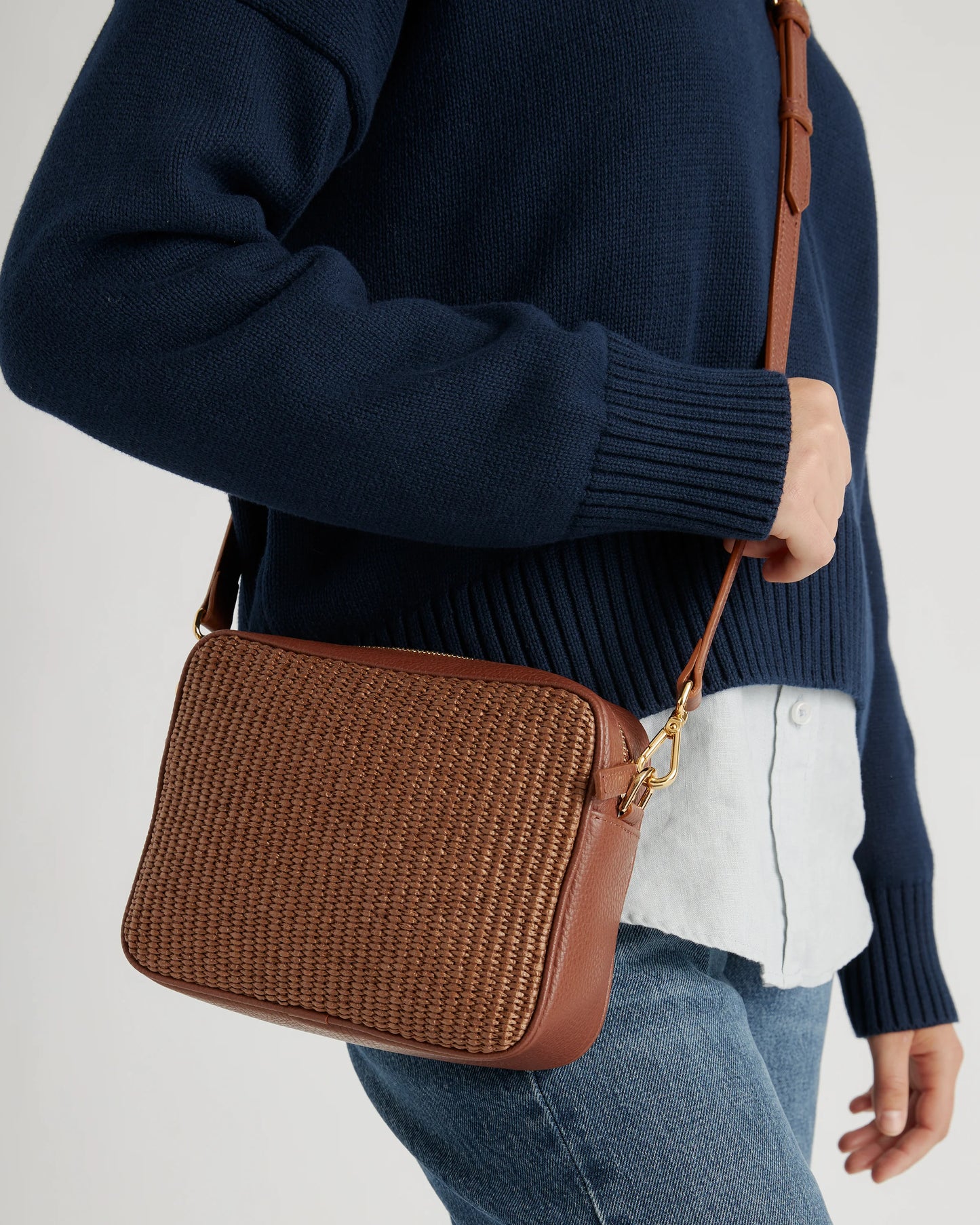 Italian Leather & Raffia Crossbody - One Size / Mocha