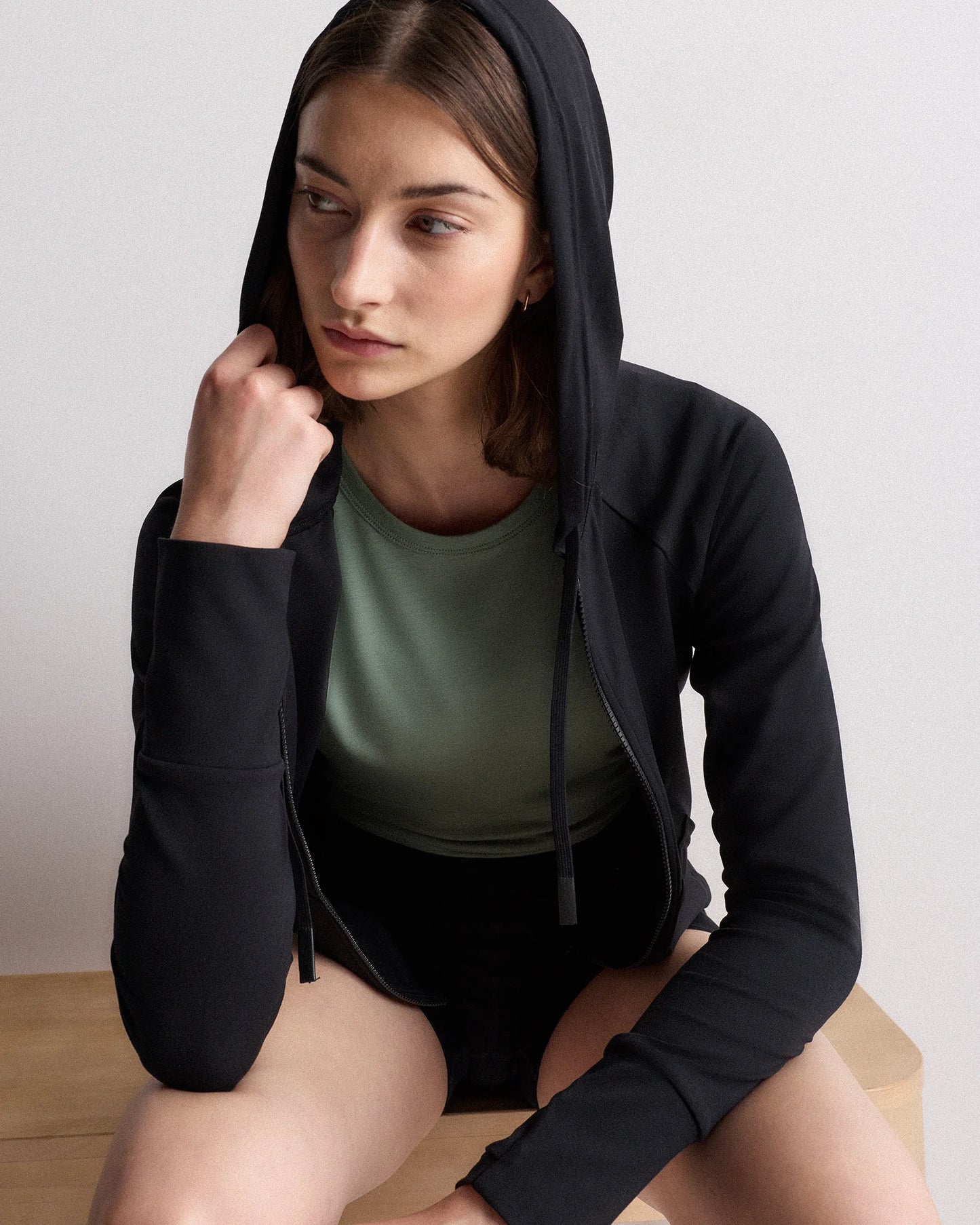 Ultra-Form Hooded Crop Jacket - XS / Black