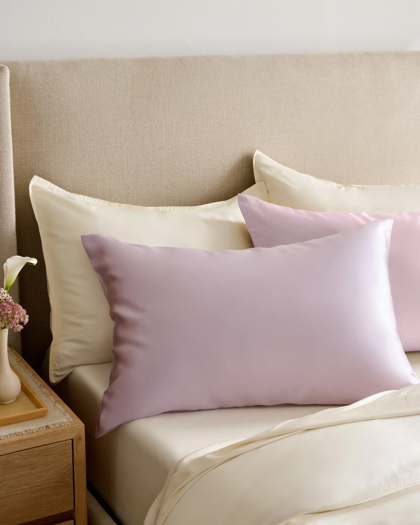 100% Mulberry Silk Pillowcase - Standard / White