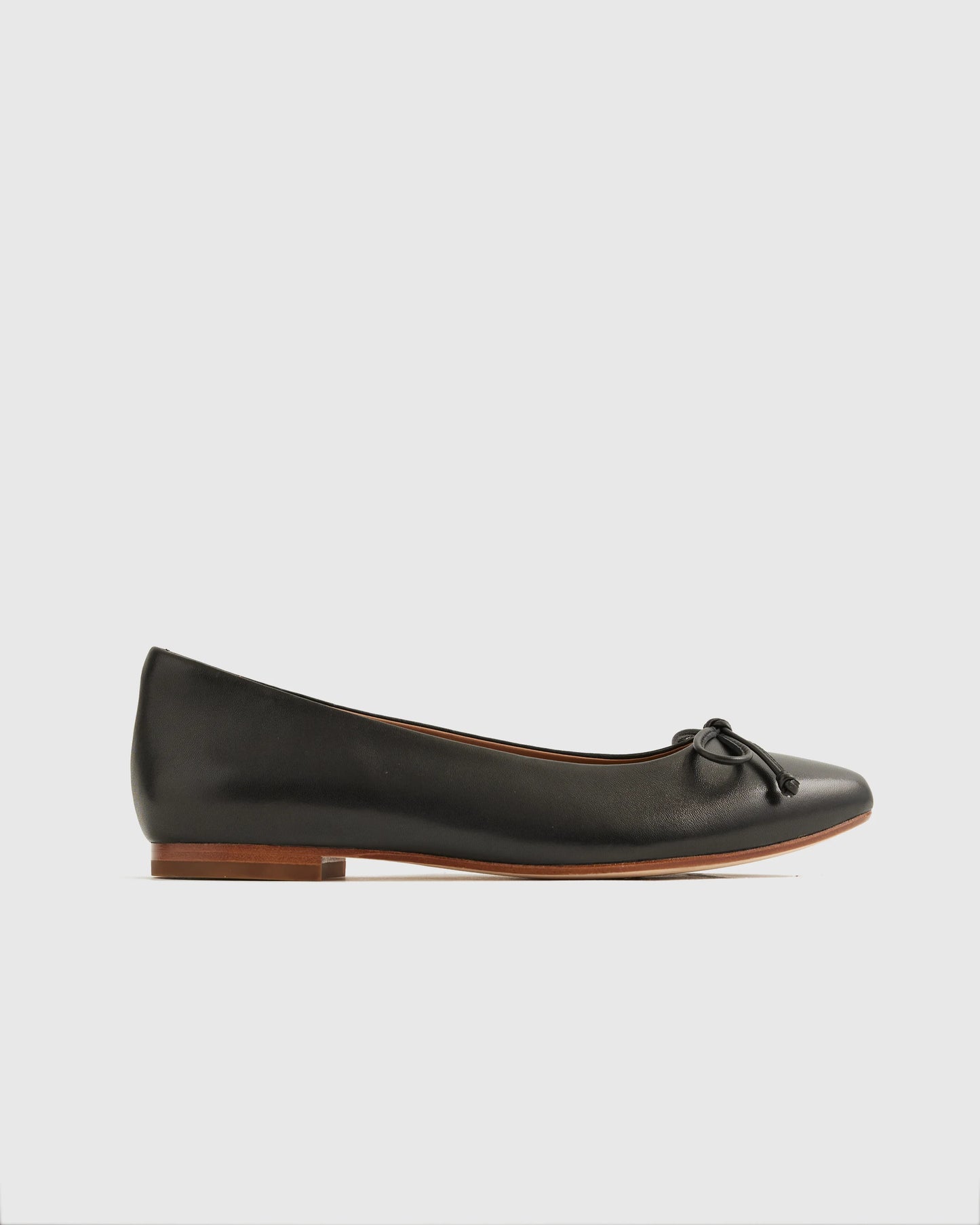 Italian Leather Pointed Bow Flat - 5 / Shell Pink