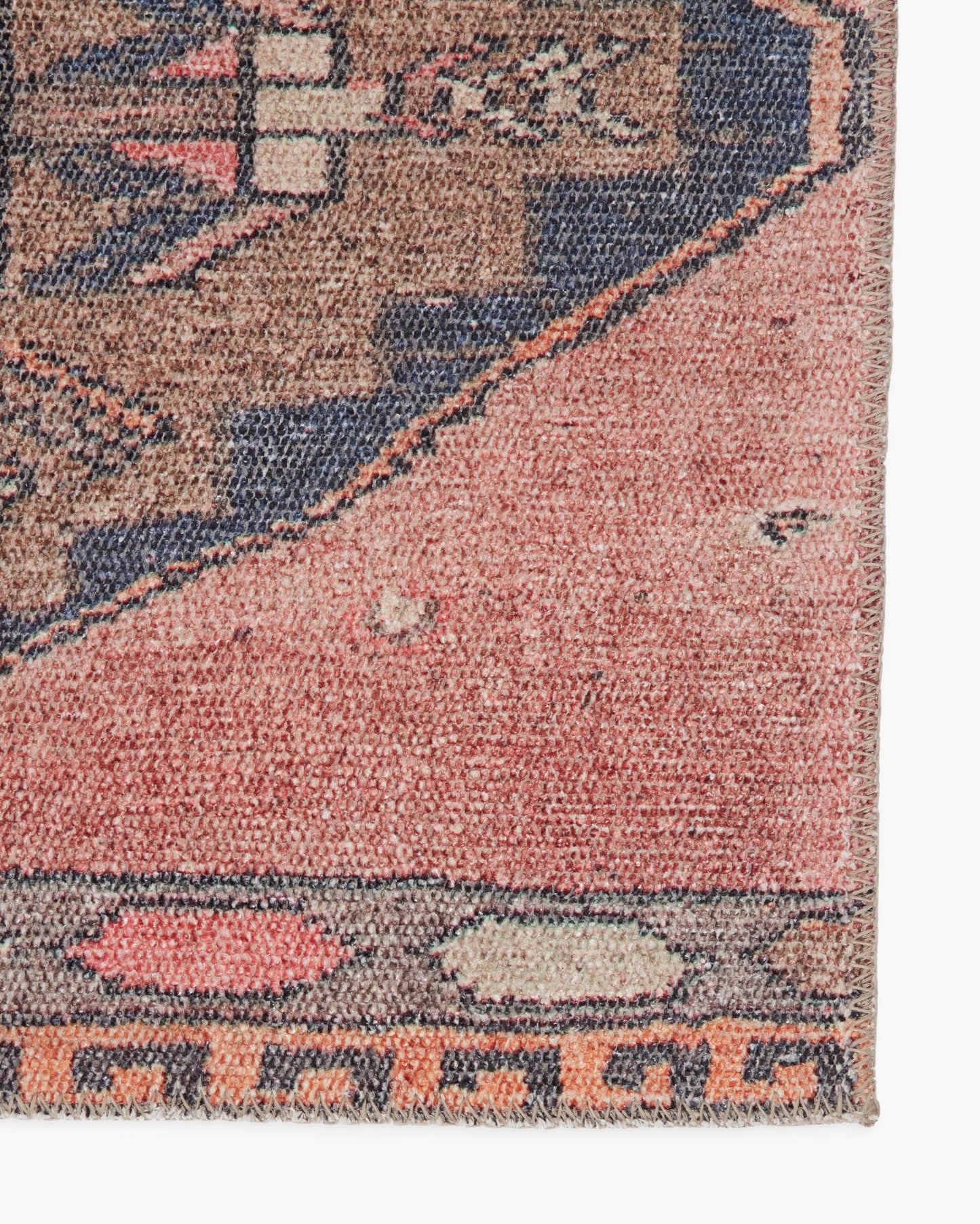 Celeste Performance Rug - 3'9" x 6' / Baroque Rose