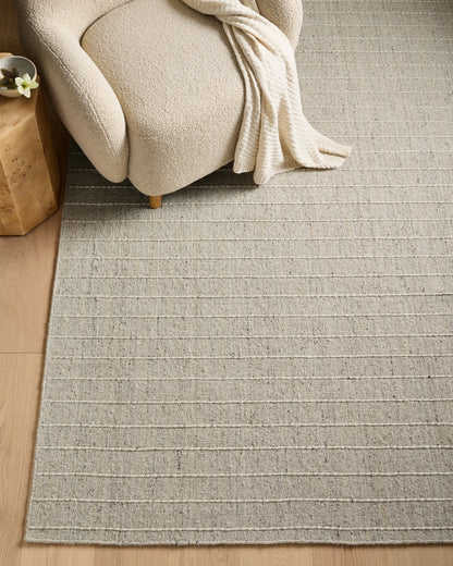 Lark Hand-Loomed Rug - 3'6" x 5'6" / Blue