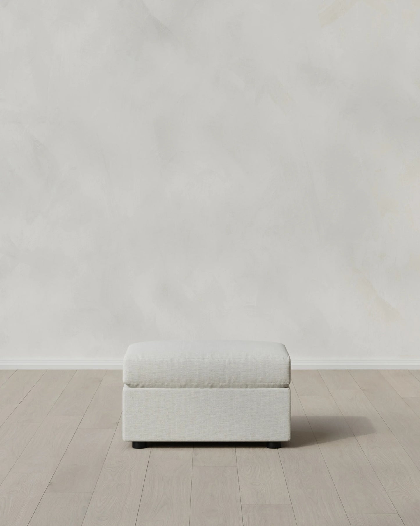 Brennan Ottoman in Performance Chenille Linen Blend - One Size / Snow