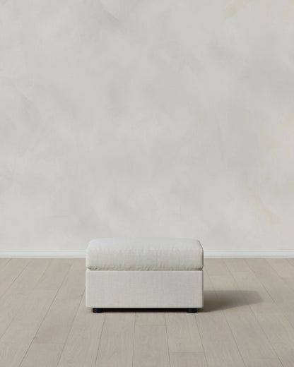 Brennan Ottoman in Performance Chenille Linen Blend - One Size / Snow